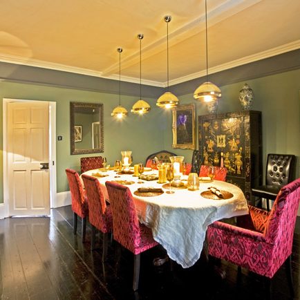 Norfolk Farmhouse Retreat Dining Room