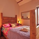 The Norfolk Farmhouse Barn - Double Size Bedroom