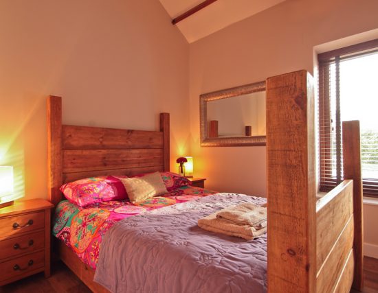 The Norfolk Farmhouse Barn - Double Size Bedroom